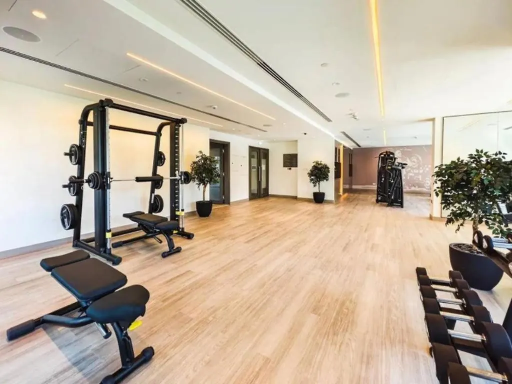 Burj Royale High Floor Apartment Near Dubai Mall